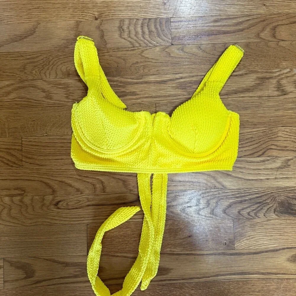 Pink Lily‎ SUMMER OASIS YELLOW UNDERWIRE SPLIT V BIKINI TOP Medium